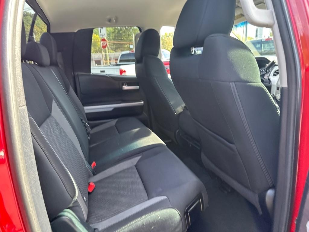 Toyota Tundra 4WD Truck Double Cab 5.7L V8 6-Spd AT SR5 (Natl) 2014