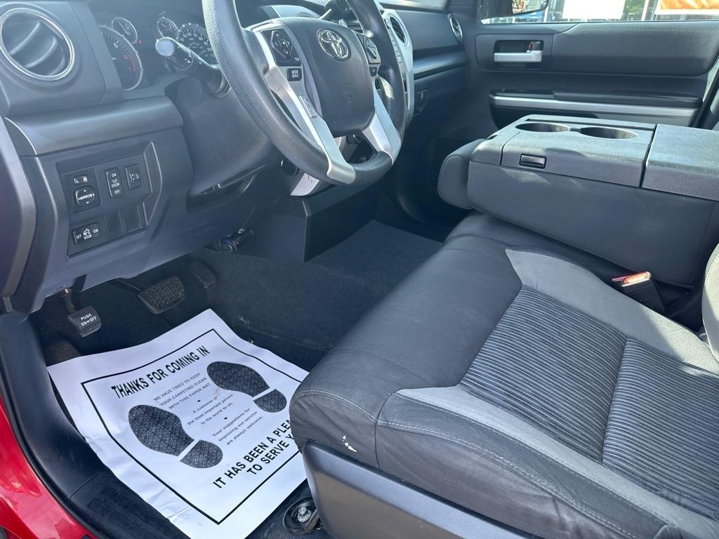 Toyota Tundra 4WD Truck Double Cab 5.7L V8 6-Spd AT SR5 (Natl) 2014