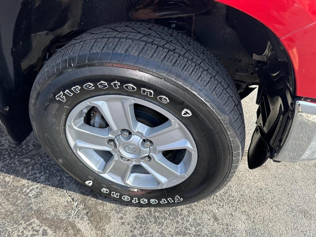 Toyota Tundra 4WD Truck Double Cab 5.7L V8 6-Spd AT SR5 (Natl) 2014