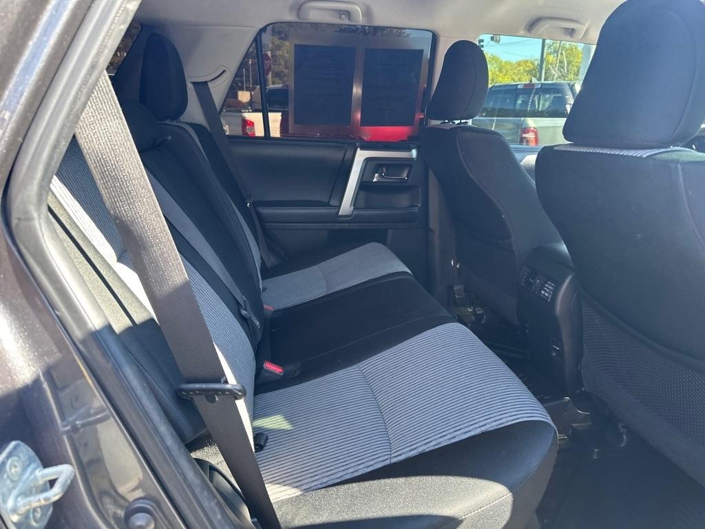 Toyota 4Runner TRD Off Road Premium 4WD (Natl) 2018