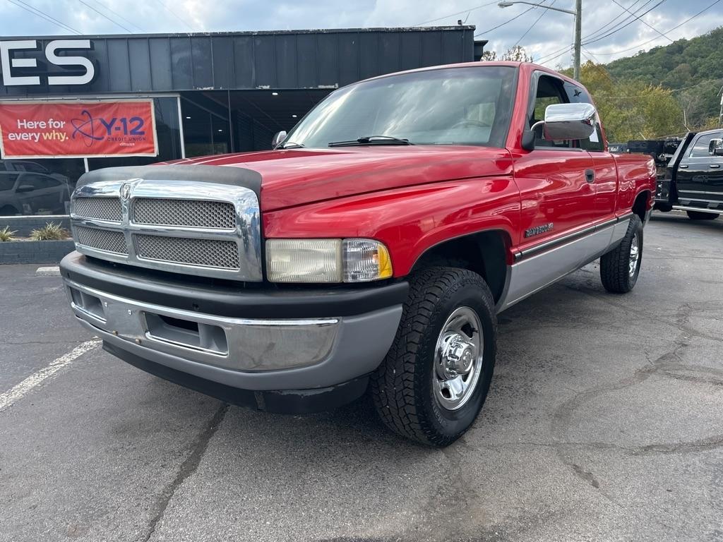 Dodge Ram 2500 Club Cab 155" WB HD 1996