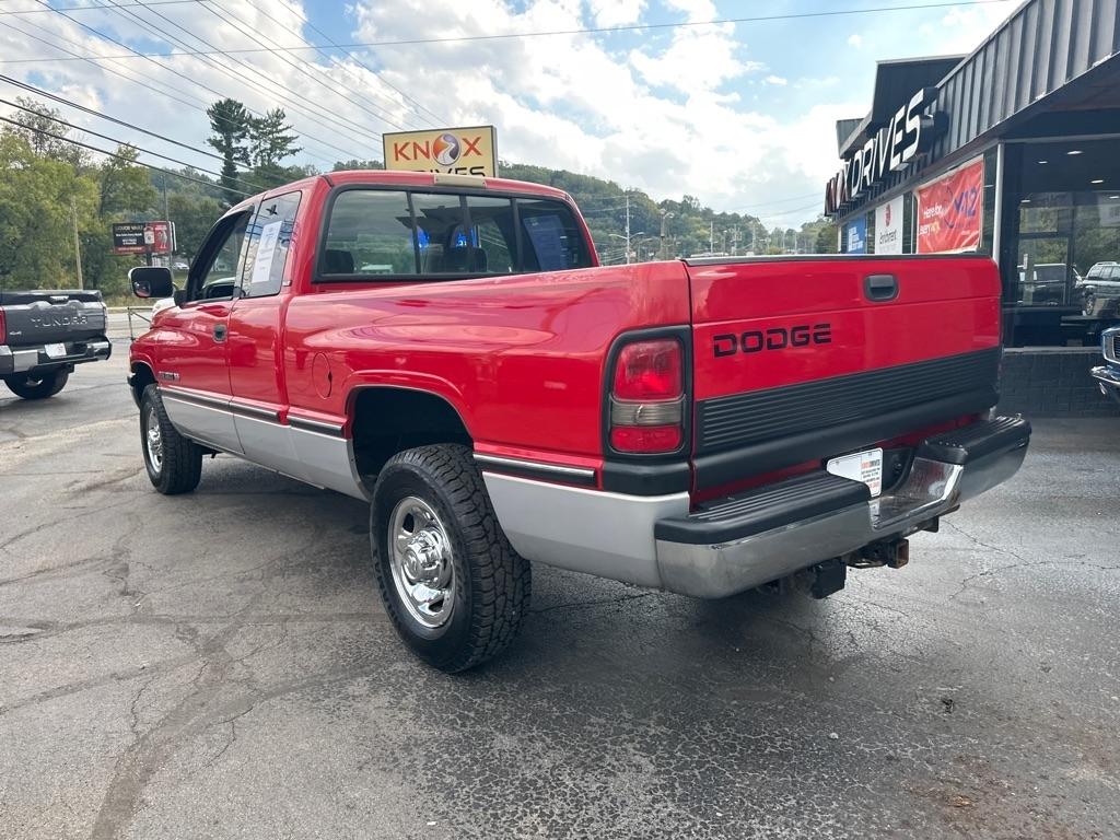 Dodge Ram 2500 Club Cab 155" WB HD 1996