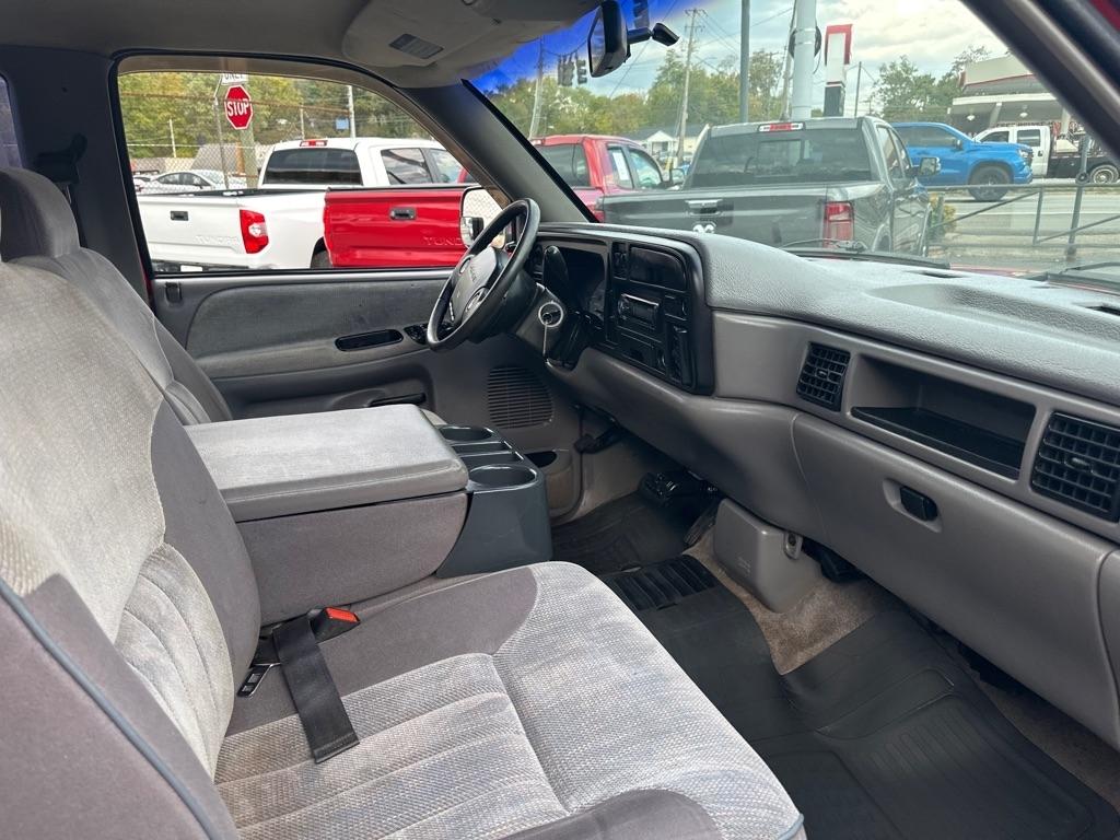 Dodge Ram 2500 Club Cab 155" WB HD 1996