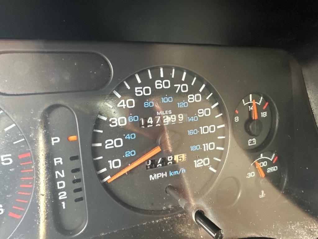 Dodge Ram 2500 Club Cab 155" WB HD 1996