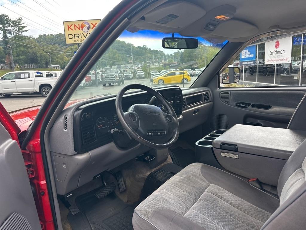 Dodge Ram 2500 Club Cab 155" WB HD 1996