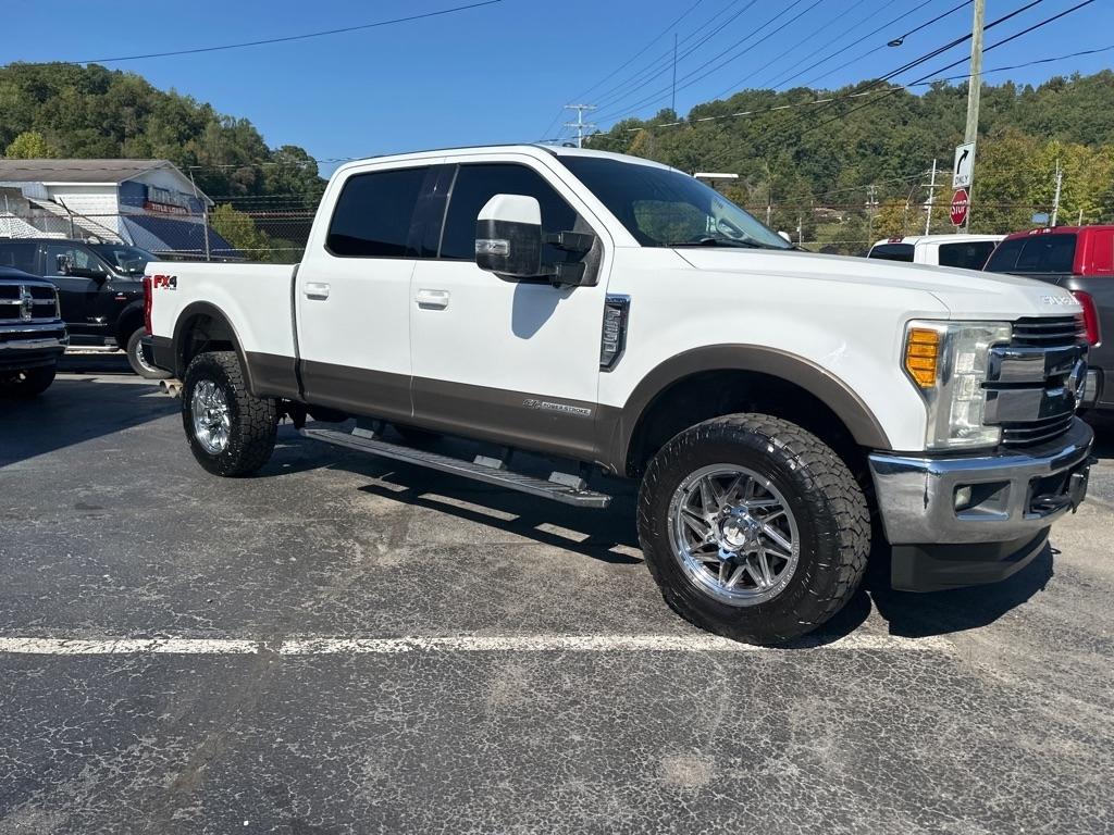 Ford Super Duty F-250 SRW King Ranch 4WD Crew Cab 8' Box 2017
