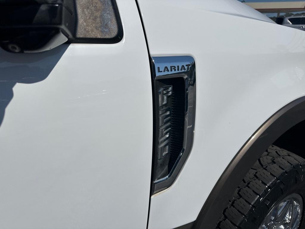 Ford Super Duty F-250 SRW King Ranch 4WD Crew Cab 8' Box 2017