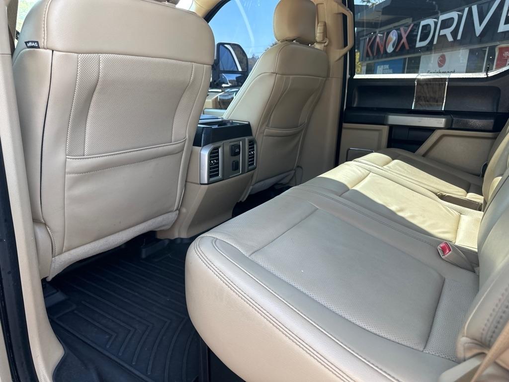 Ford Super Duty F-250 SRW King Ranch 4WD Crew Cab 8' Box 2017