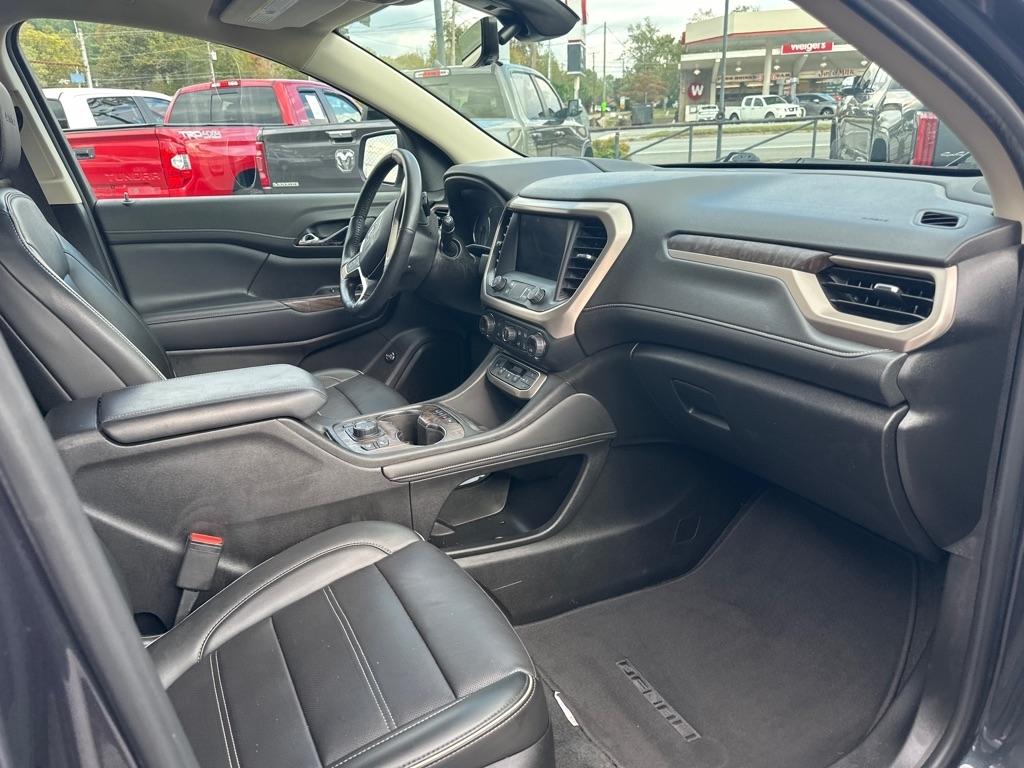 GMC Acadia AWD 4dr Denali 2021