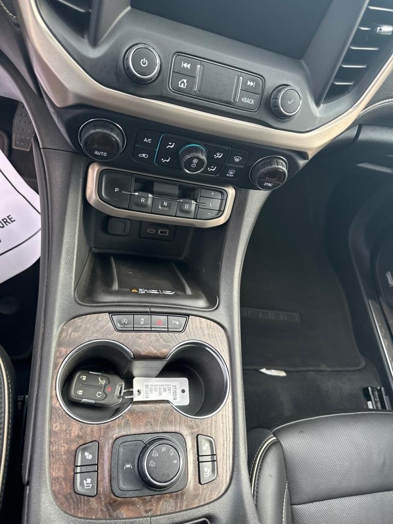 GMC Acadia AWD 4dr Denali 2021
