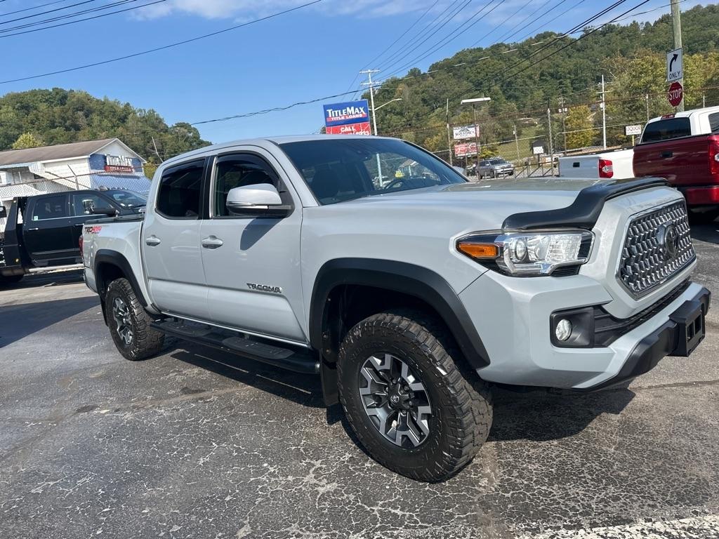 Toyota Tacoma TRD Off Road Double Cab 5' Bed V6 4x4 MT (Natl) 2018
