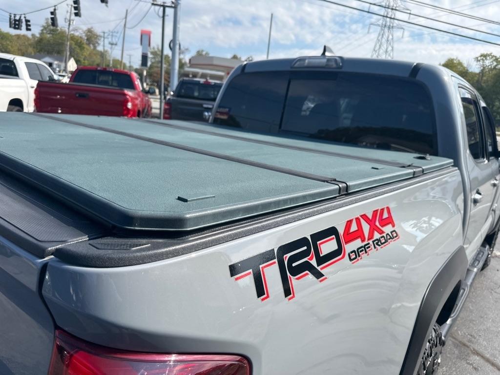 Toyota Tacoma TRD Off Road Double Cab 5' Bed V6 4x4 MT (Natl) 2018