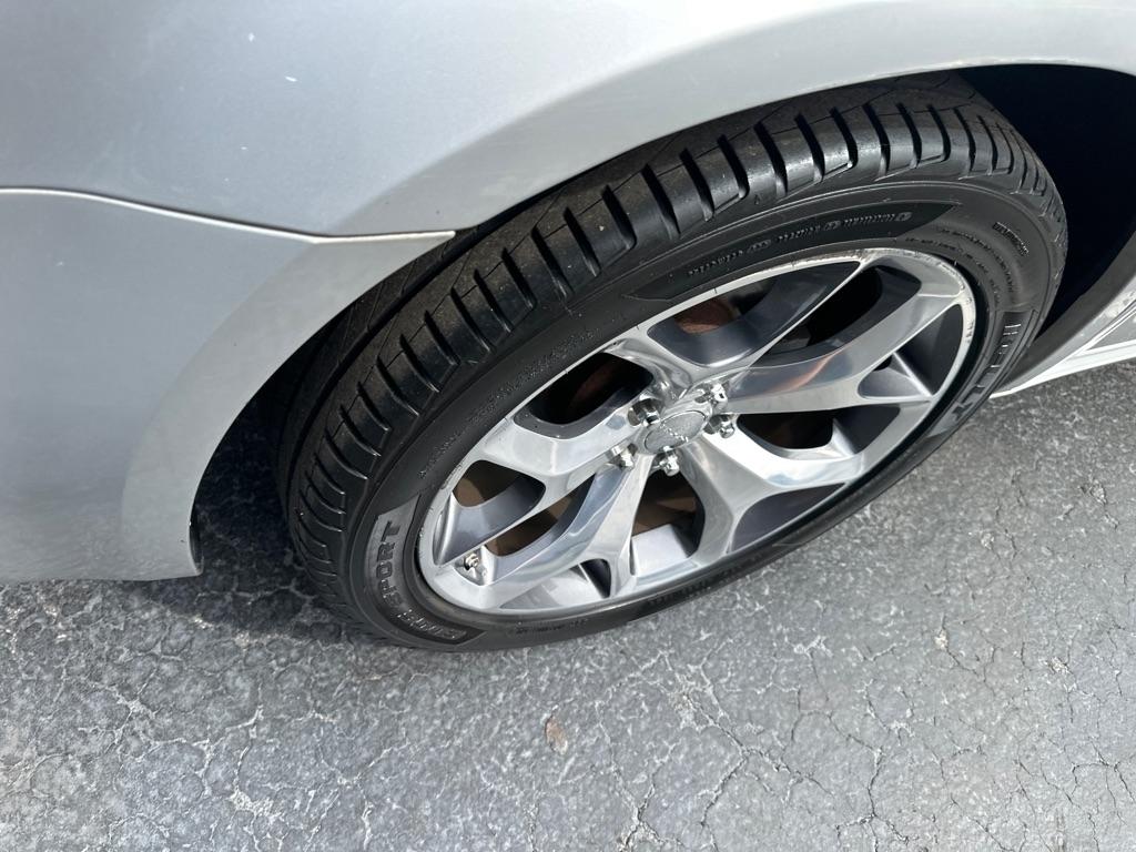 Chrysler 300 photo 12