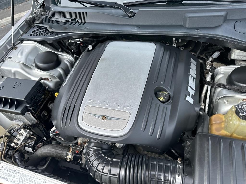 Chrysler 300 photo 19