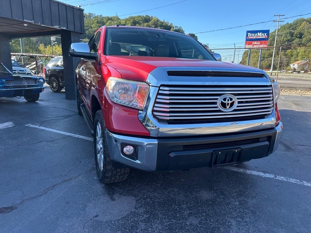 Toyota Tundra 4WD Truck CrewMax 5.7L V8 6-Spd AT LTD (Natl) 2015