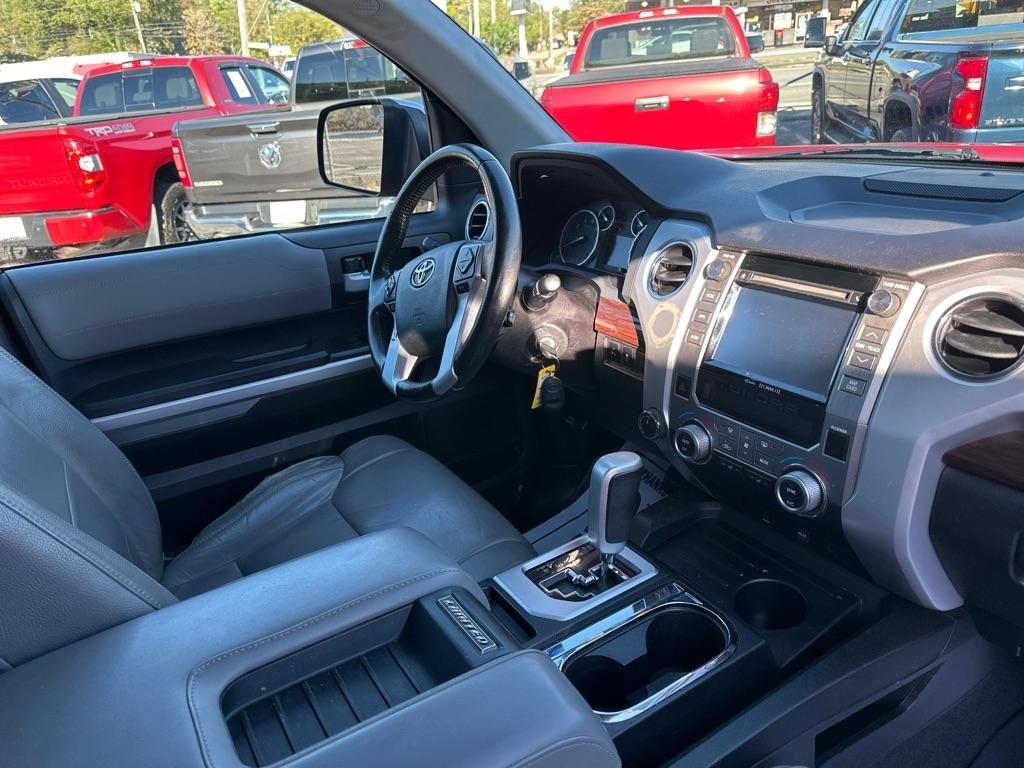 Toyota Tundra 4WD Truck CrewMax 5.7L V8 6-Spd AT LTD (Natl) 2015