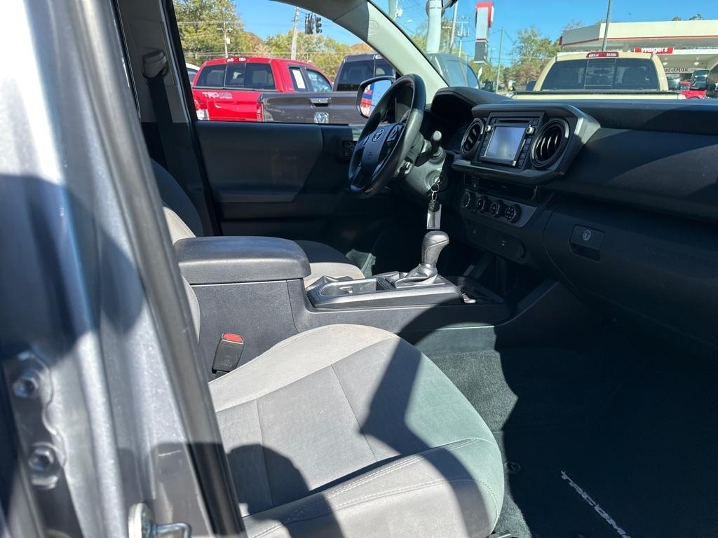 Toyota Tacoma TRD Off Road Double Cab 5' Bed V6 4x4 MT (Natl) 2018