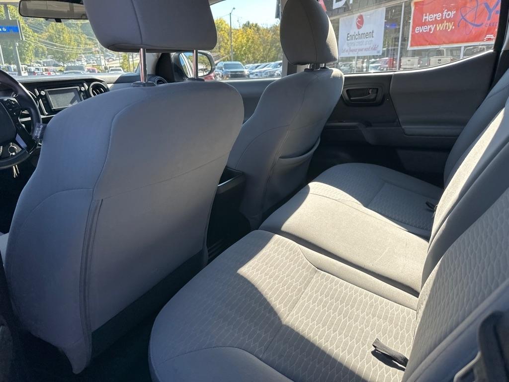 Toyota Tacoma TRD Off Road Double Cab 5' Bed V6 4x4 MT (Natl) 2018