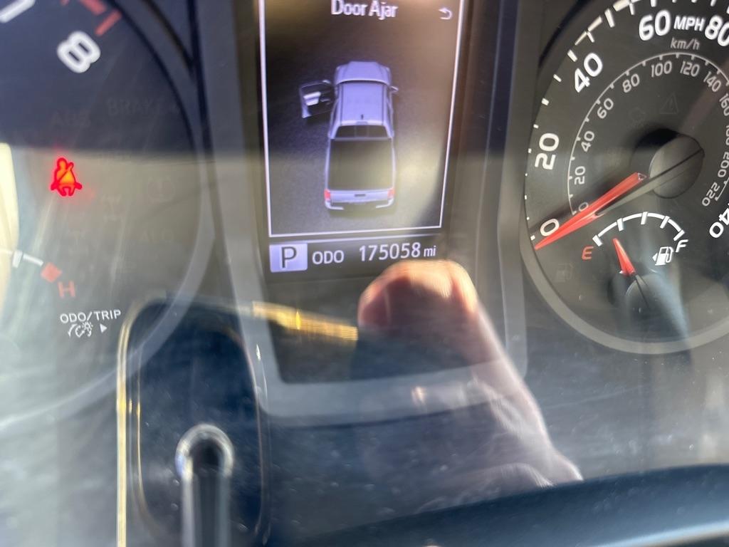 Toyota Tacoma TRD Off Road Double Cab 5' Bed V6 4x4 MT (Natl) 2018