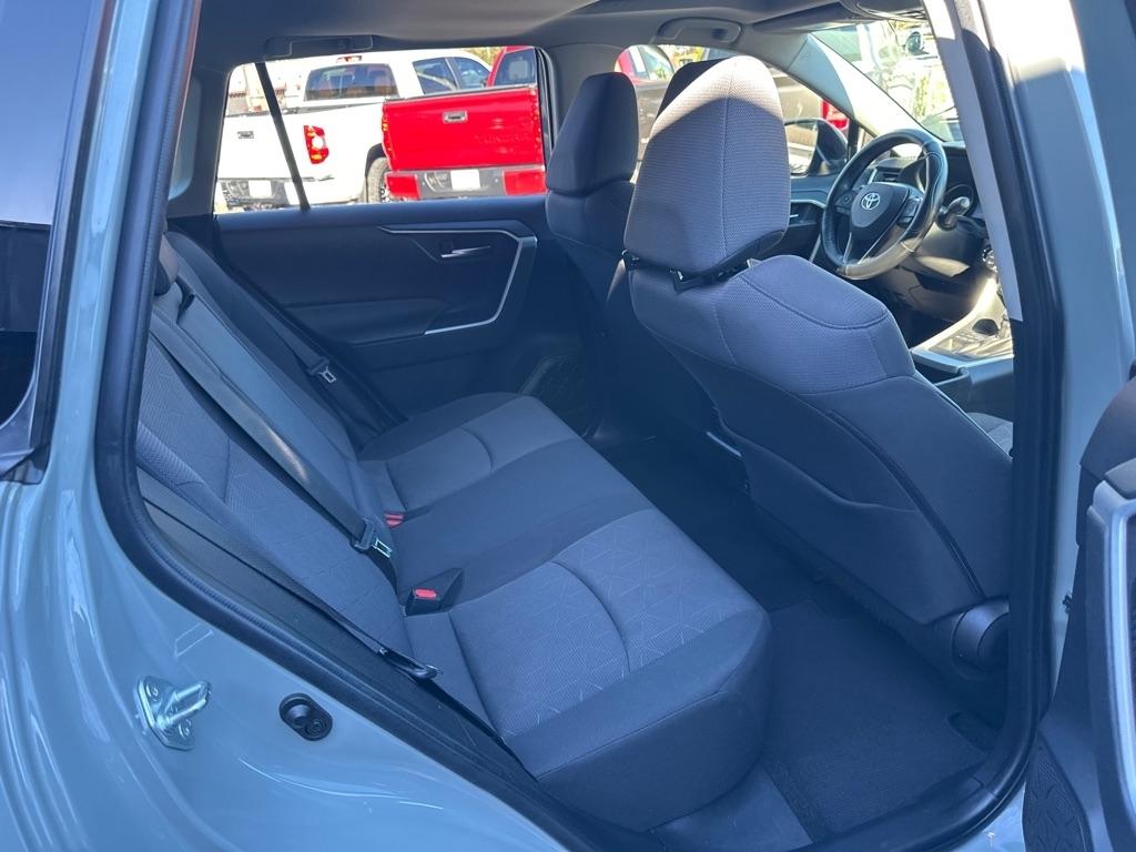 Toyota RAV4 XLE AWD (Natl) 2019