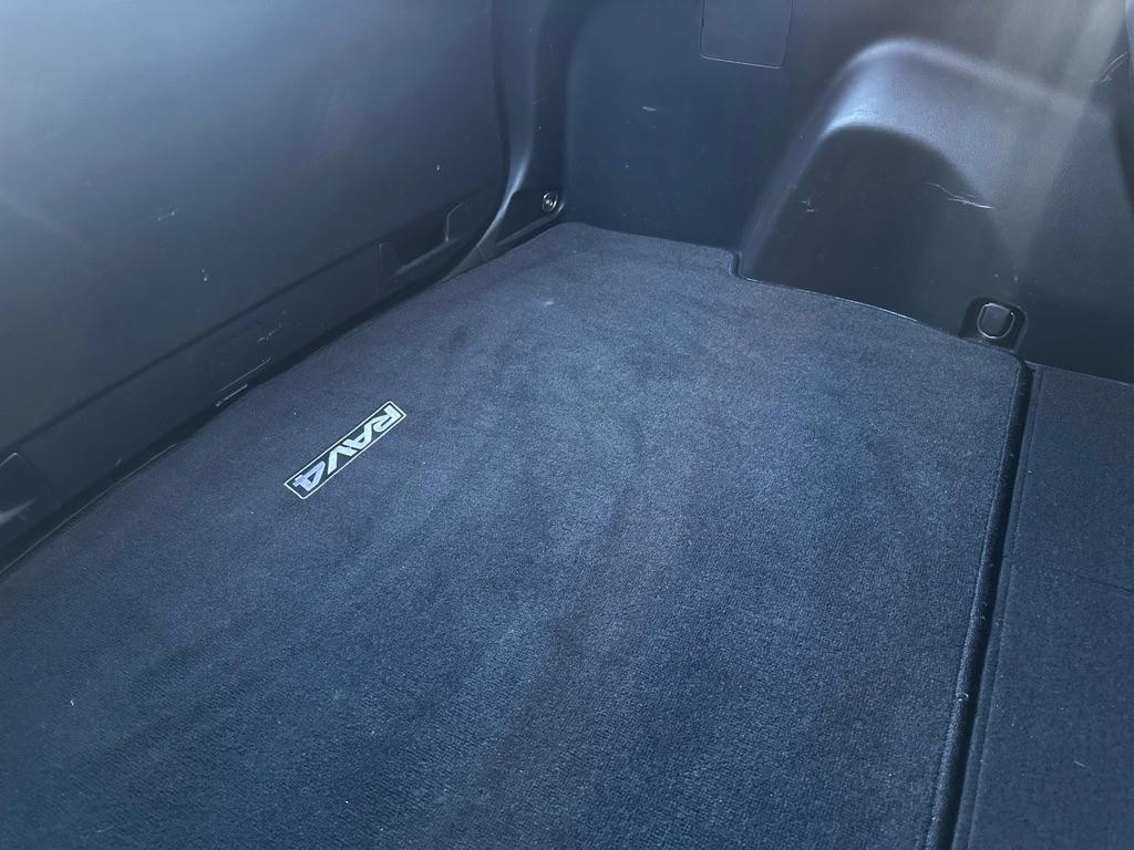 Toyota RAV4 XLE AWD (Natl) 2019