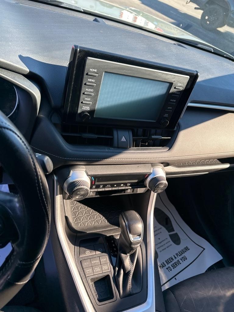 Toyota RAV4 XLE AWD (Natl) 2019