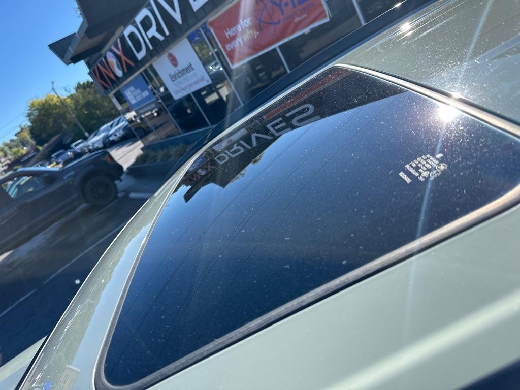 Toyota RAV4 XLE AWD (Natl) 2019