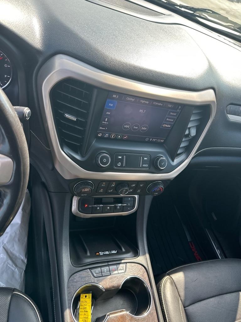 GMC Acadia AWD 4dr Denali 2020
