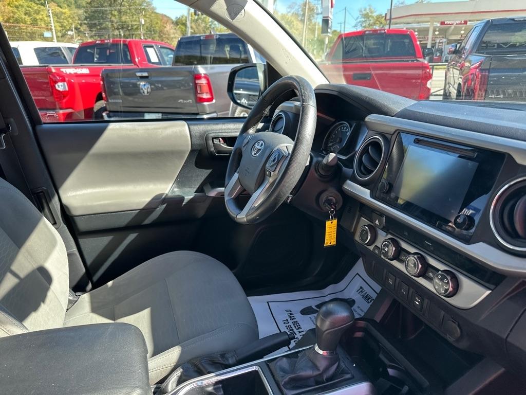 Toyota Tacoma 4WD Access Cab V6 AT TRD Off Road (Natl) 2016