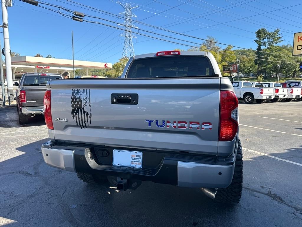 Toyota Tundra 4WD Truck CrewMax 5.7L FFV V8 6-Spd AT Platinum (Natl) 2014