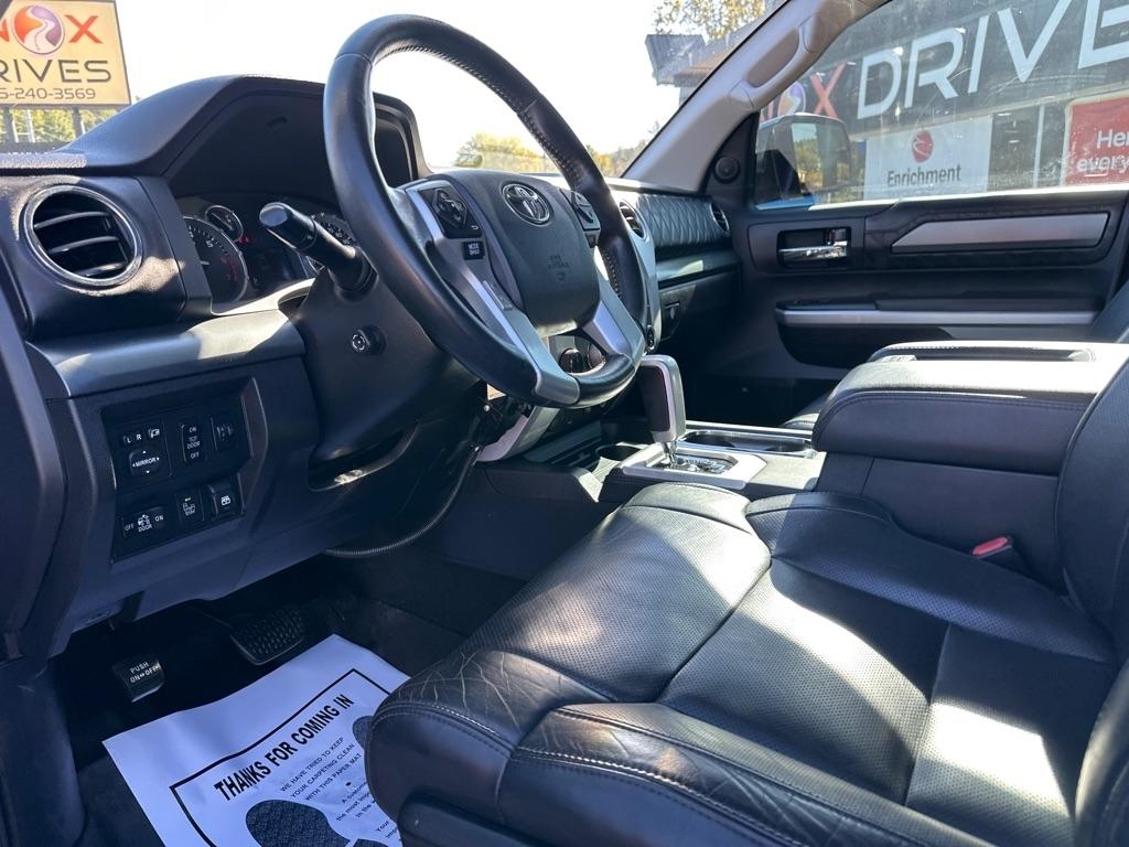 Toyota Tundra 4WD Truck CrewMax 5.7L FFV V8 6-Spd AT Platinum (Natl) 2014