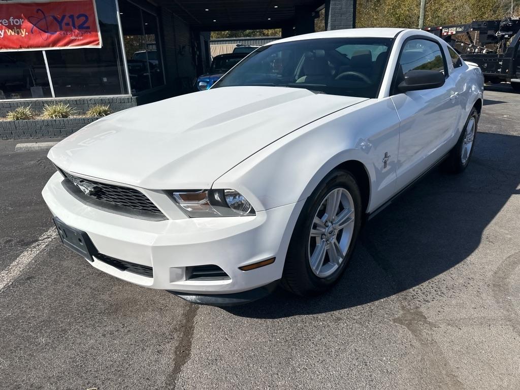 Ford Mustang 2dr Cpe V6 2012