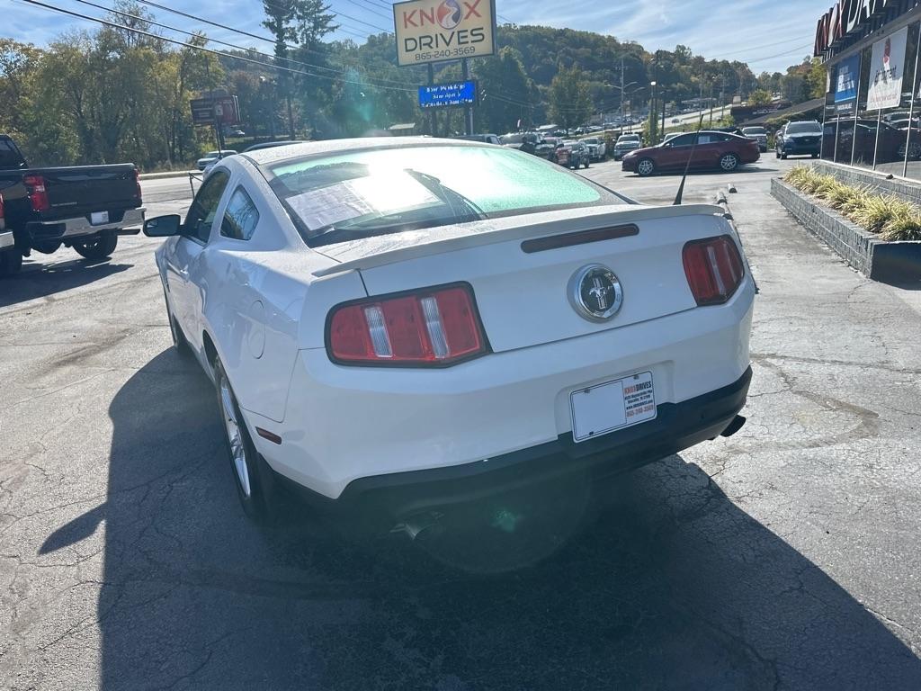 Ford Mustang 2dr Cpe V6 2012