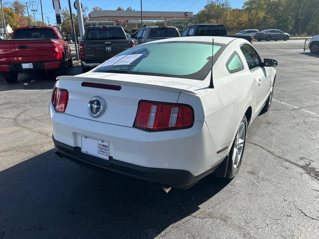 Ford Mustang 2dr Cpe V6 2012