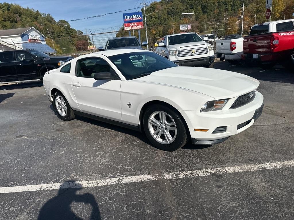 Ford Mustang 2dr Cpe V6 2012