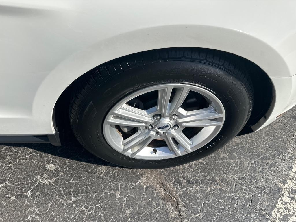 Ford Mustang 2dr Cpe V6 2012
