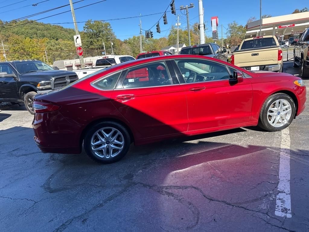 Ford Fusion 4dr Sdn SE FWD 2013