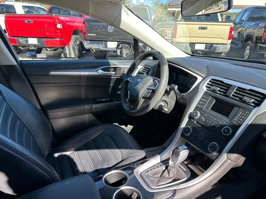 Ford Fusion 4dr Sdn SE FWD 2013