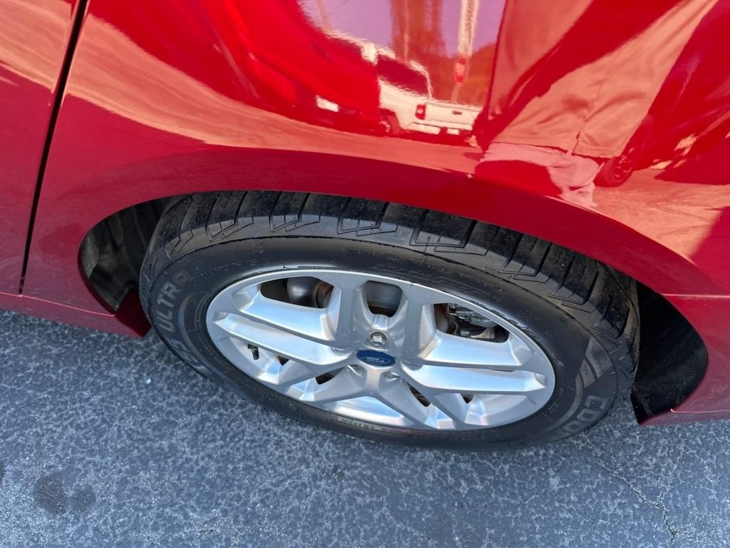 Ford Fusion 4dr Sdn SE FWD 2013