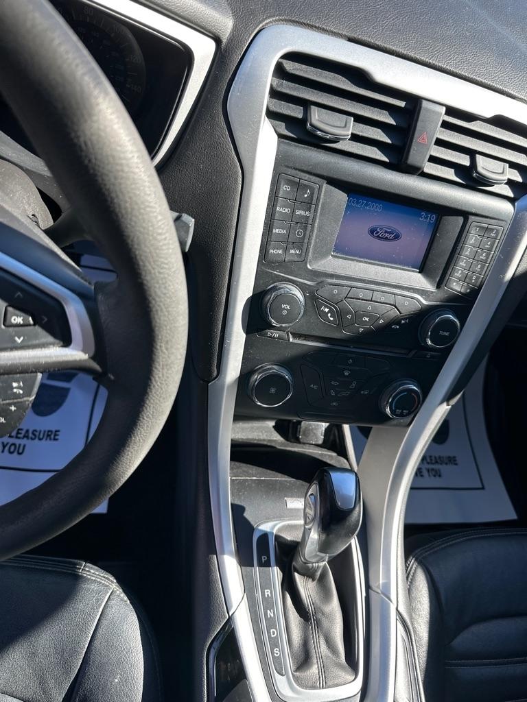 Ford Fusion 4dr Sdn SE FWD 2013