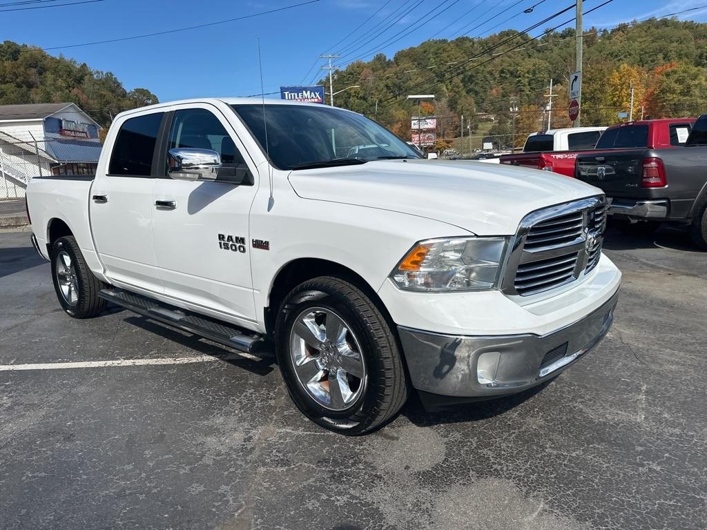 RAM 1500 4WD Crew Cab 140.5" Big Horn 2014