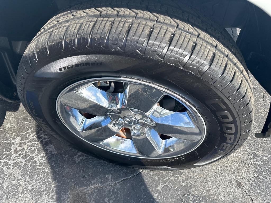RAM 1500 4WD Crew Cab 140.5" Big Horn 2014