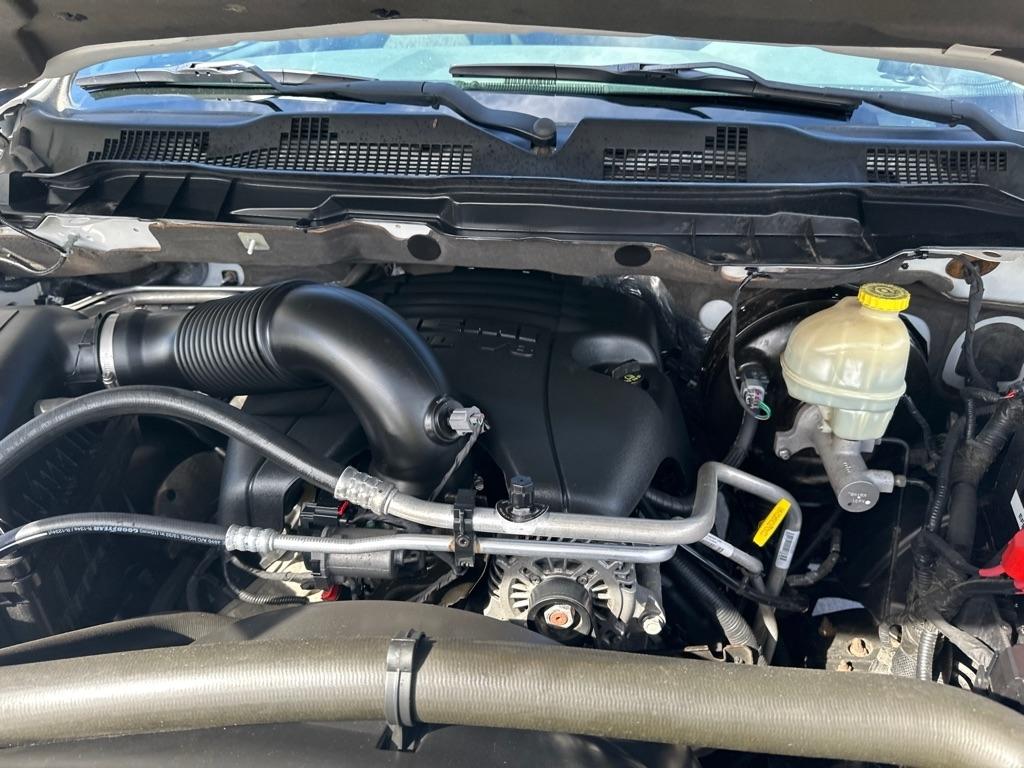 RAM 1500 4WD Crew Cab 140.5" Big Horn 2014