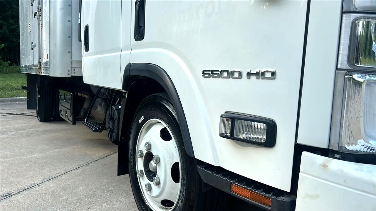 2022 Chevrolet Silverado 5500HD photo 4