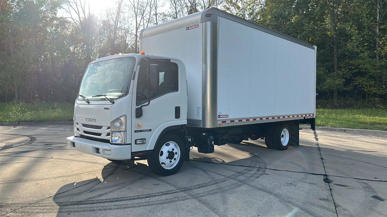 2019 Isuzu NQR photo 21