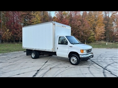 2004 Ford Econoline 