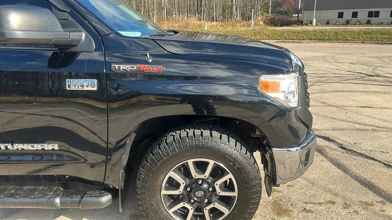Toyota Tundra SR5 5.7L V8 Double Cab 4WD 2014