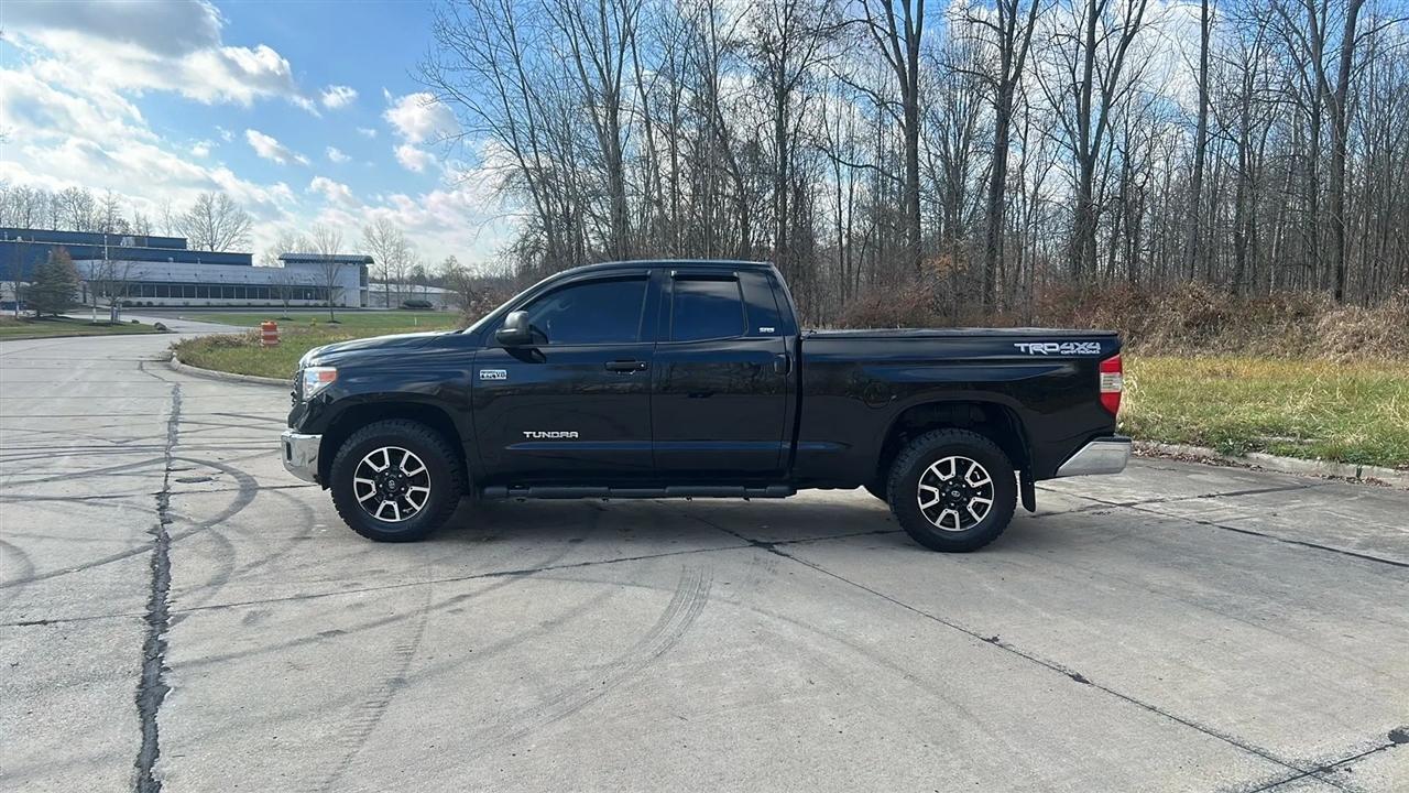 Toyota Tundra SR5 5.7L V8 Double Cab 4WD 2014