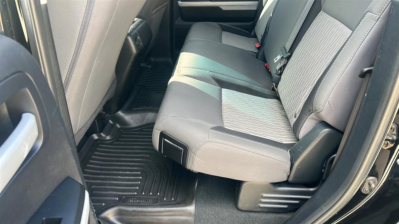 Toyota Tundra SR5 5.7L V8 Double Cab 4WD 2014