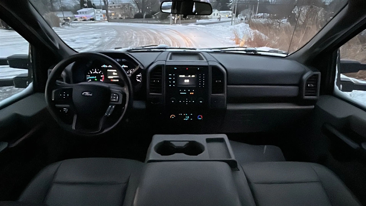 Ford F-450 SD Crew Cab DRW 2WD 2021